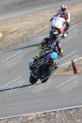 media/Feb-05-2023-Classic Track Day (Sun) [[c35aca4a42]]/Group 3/session 4 turn 4/